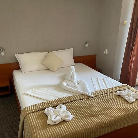 Sea Horse Hotel Burgas City Eksteriør billede