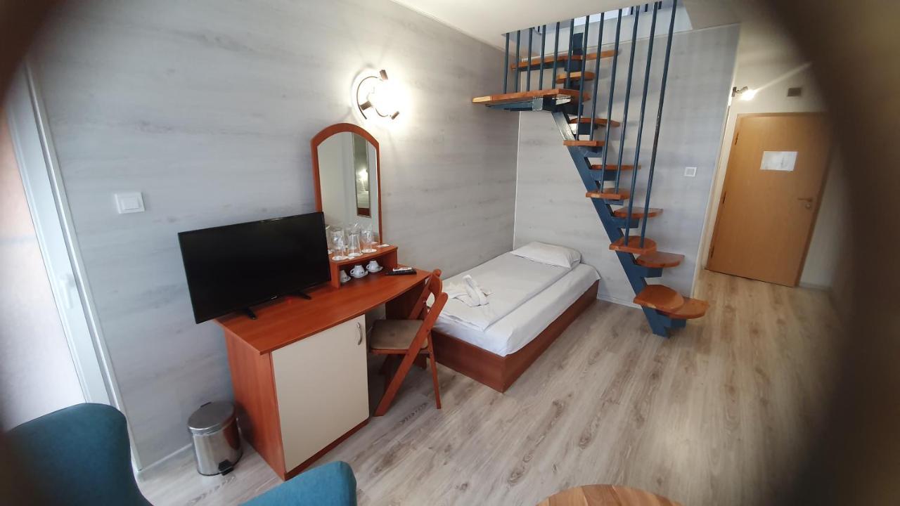 Sea Horse Hotel Burgas City Eksteriør billede