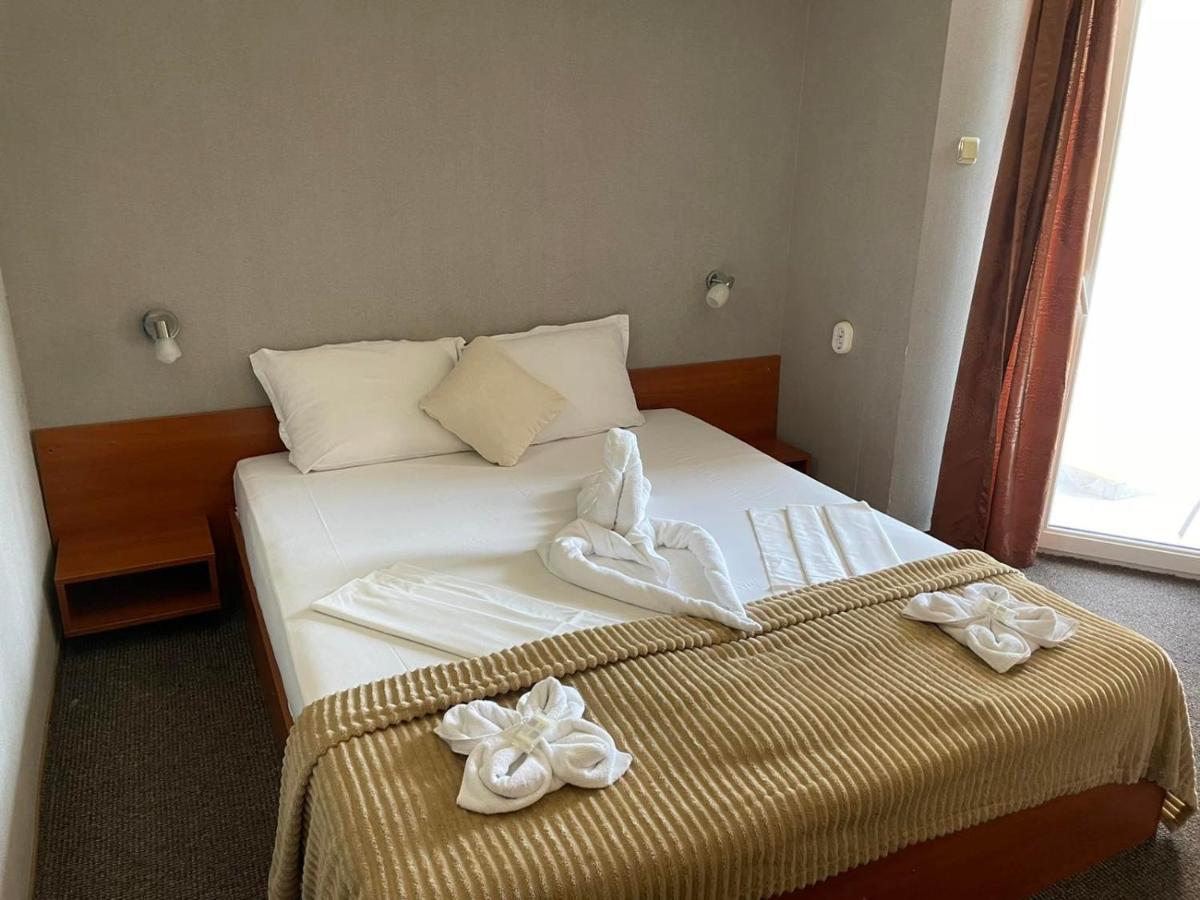 Sea Horse Hotel Burgas City Eksteriør billede